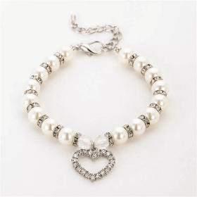 Heart and Pearl Necklace- White (Sie: Small)