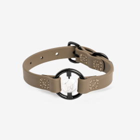 All Eyes On Me Collar (Sie: L, Color: Martini Olive)